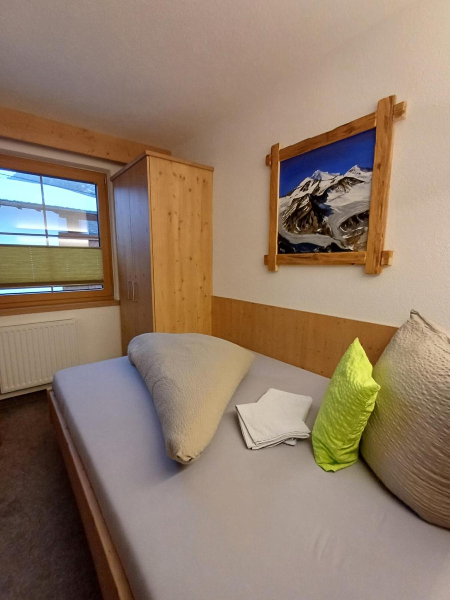 Ferienwohnung Haus Helene Prantl Längenfeld Exterior foto