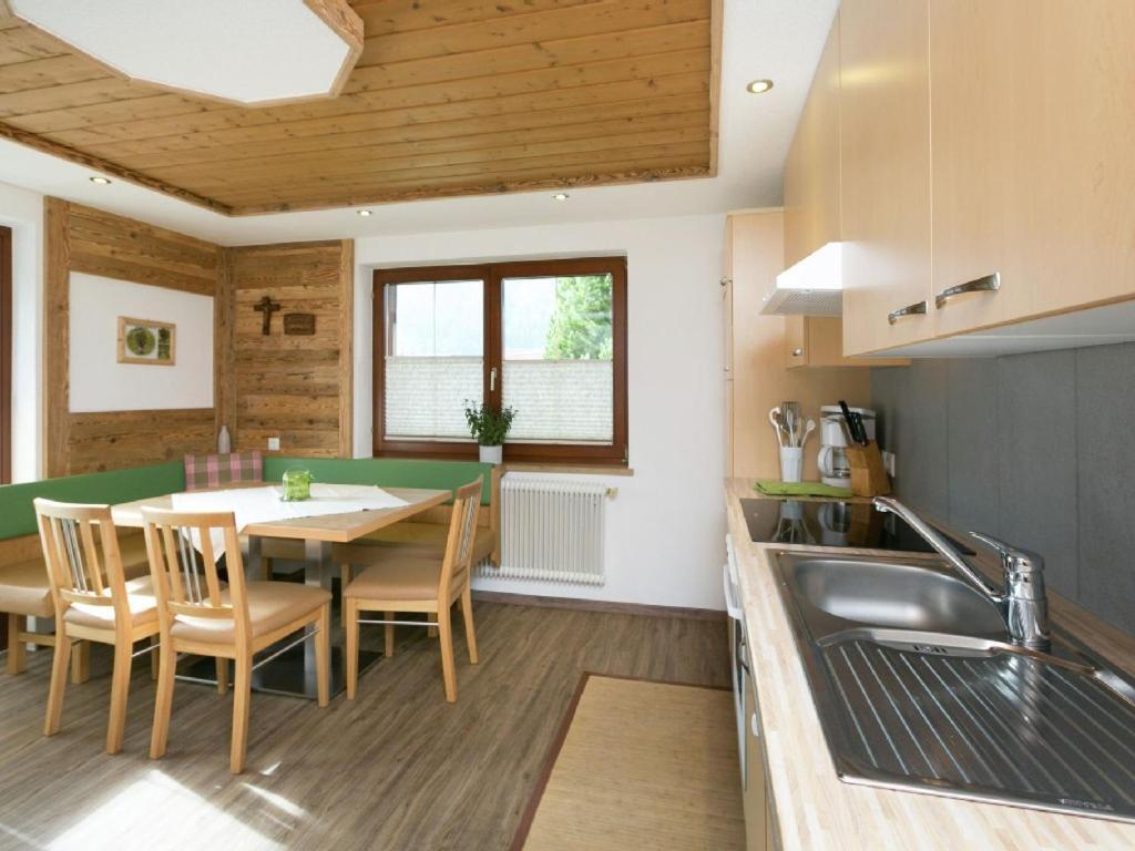 Ferienwohnung Haus Helene Prantl Längenfeld Exterior foto
